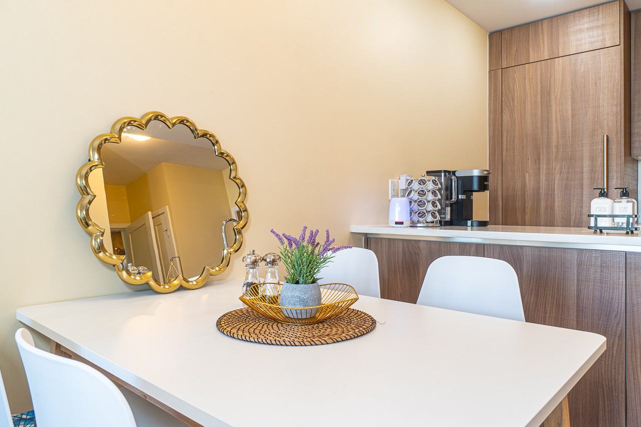 2033 West 10th Avenue - Photo 11