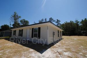 featured image of 5625 Overlook Dr E