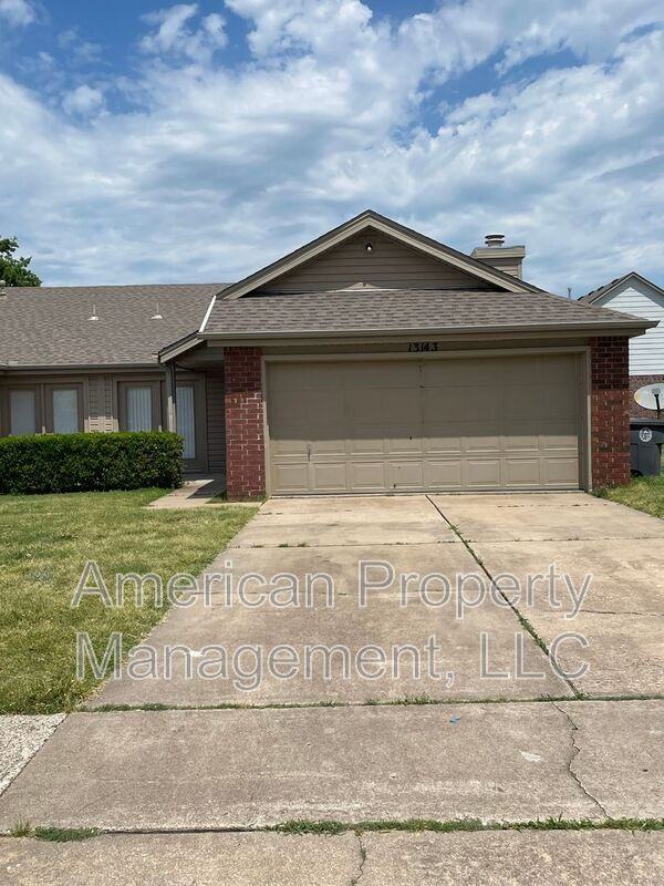 13143 E 44th St - Photo 2 of 31