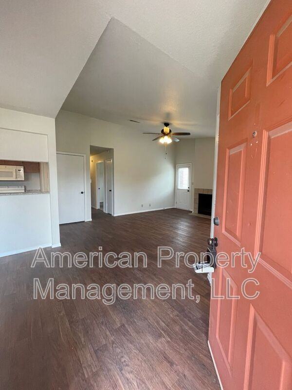 13143 E 44th St - Photo 3 of 31
