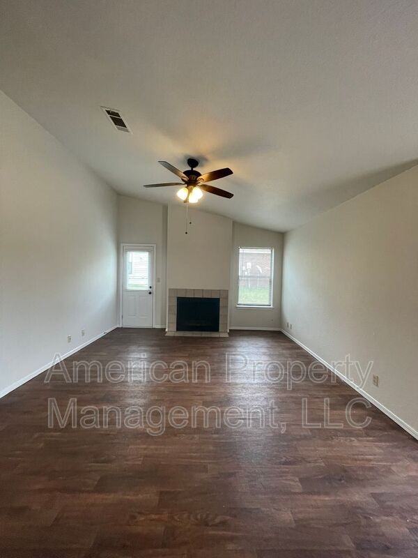 13143 E 44th St - Photo 4 of 31