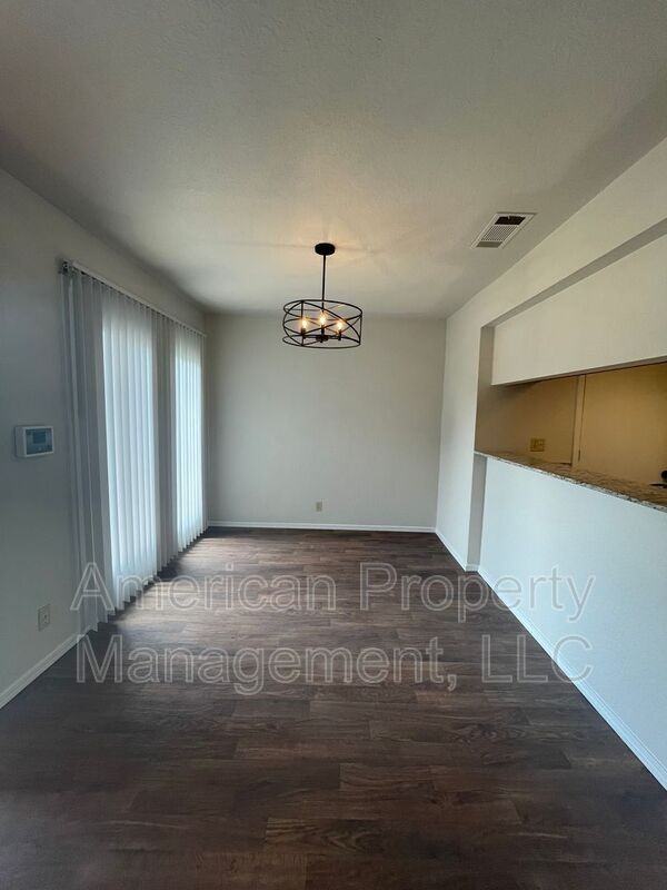 13143 E 44th St - Photo 5 of 31