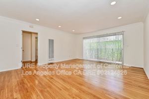 featured image of 1527 Harvard St #7
