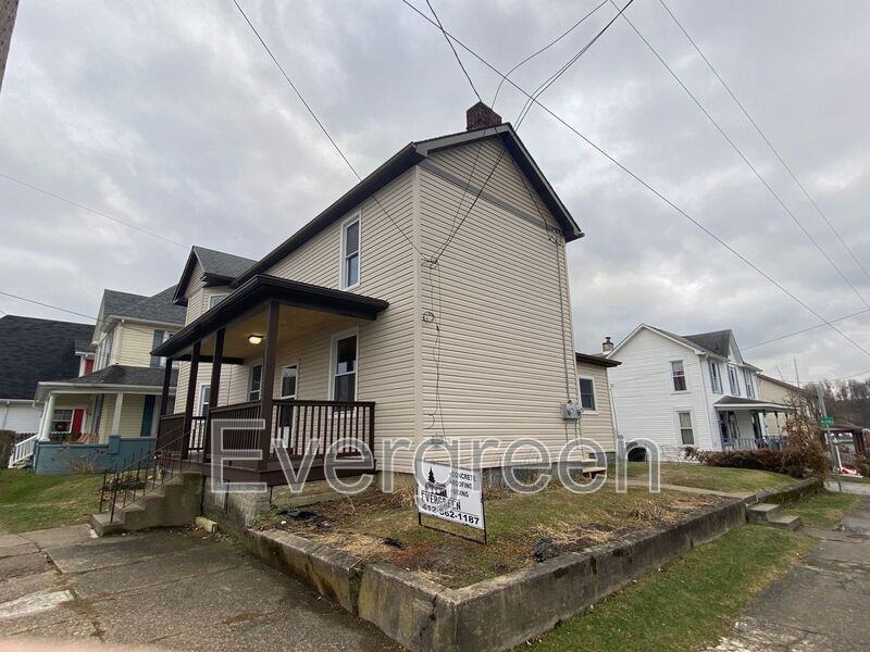 347 Washington St - Photo 2 of 27