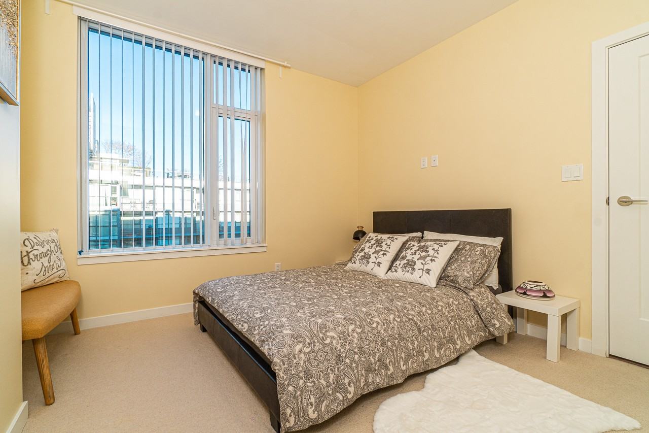 2033 West 10th Avenue - Photo 25