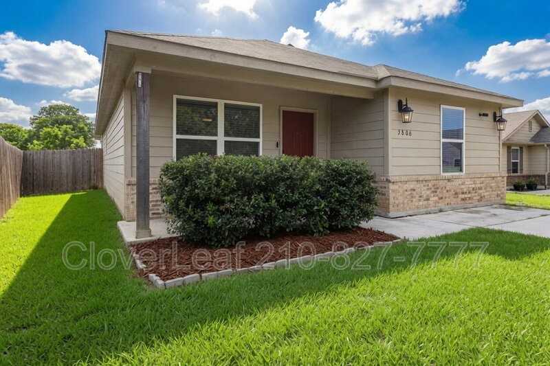 5806 Machaela Trce - Photo 3 of 29
