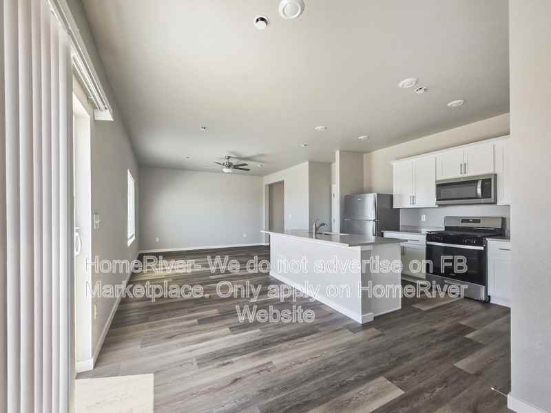 48250 Shetland Dr - Photo 3 of 20
