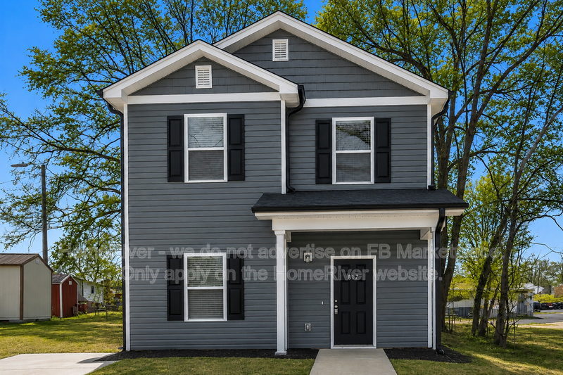 817 Chandler Ave - Photo 2 of 20