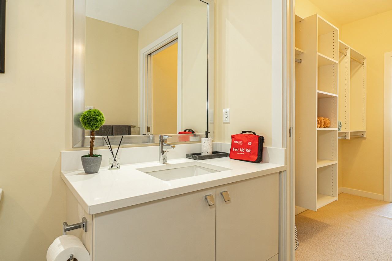 2033 West 10th Avenue - Photo 30