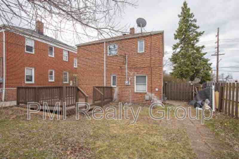 645 Babbitt Rd - Photo 3 of 24