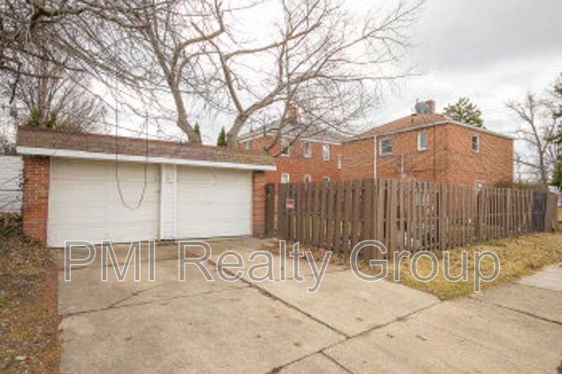 645 Babbitt Rd - Photo 6 of 24