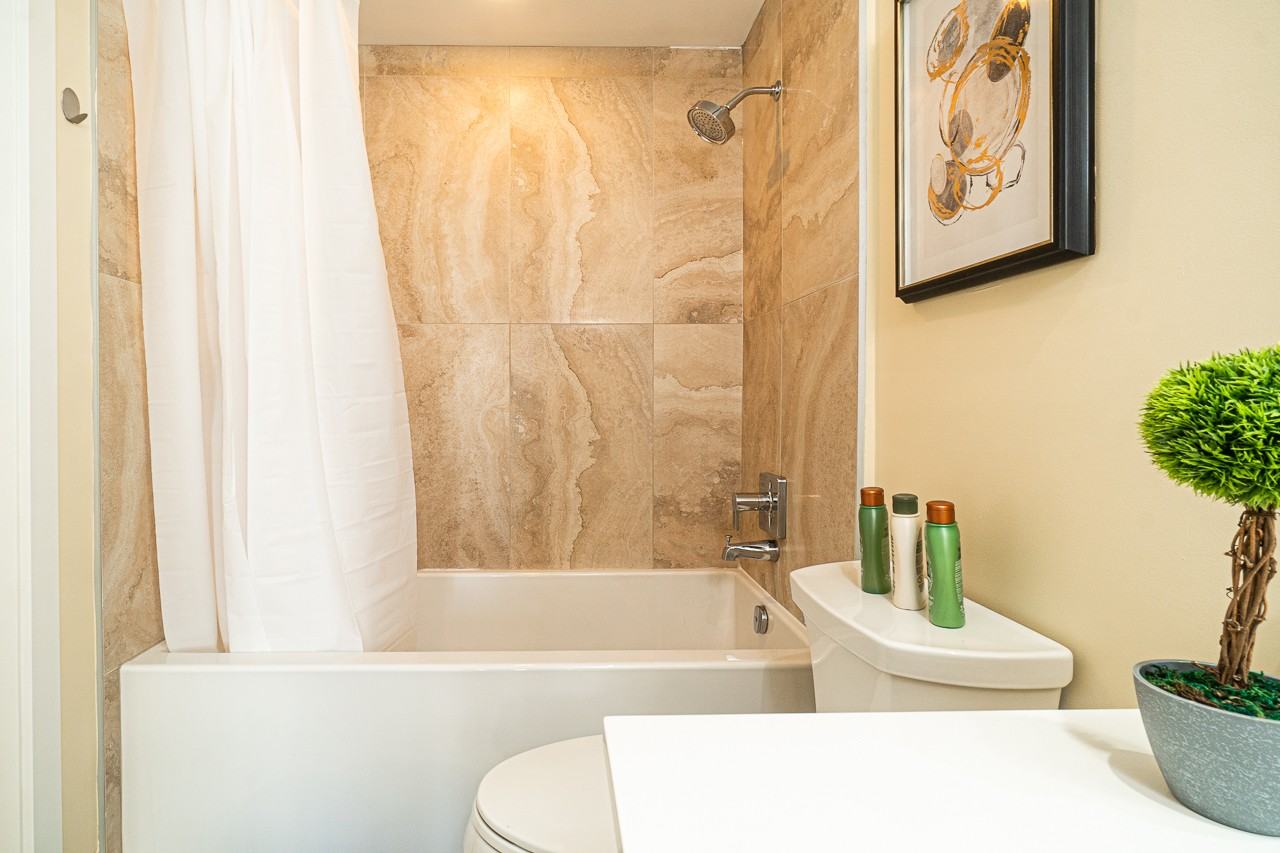 2033 West 10th Avenue - Photo 34