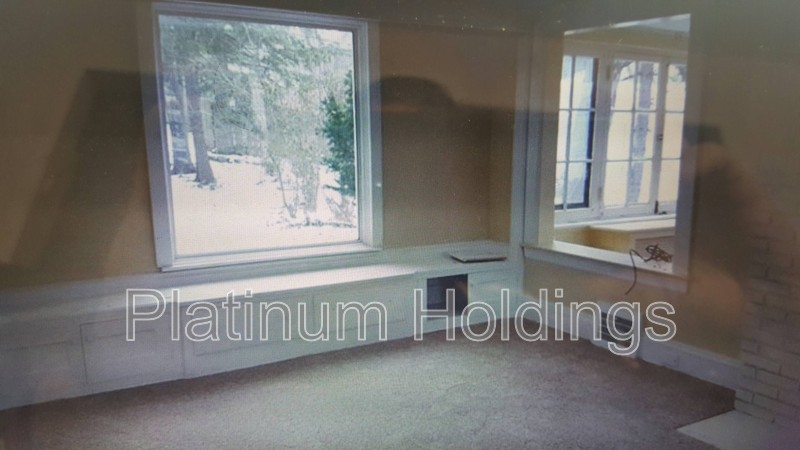 3192 Sycamore Rd - Photo 6 of 23