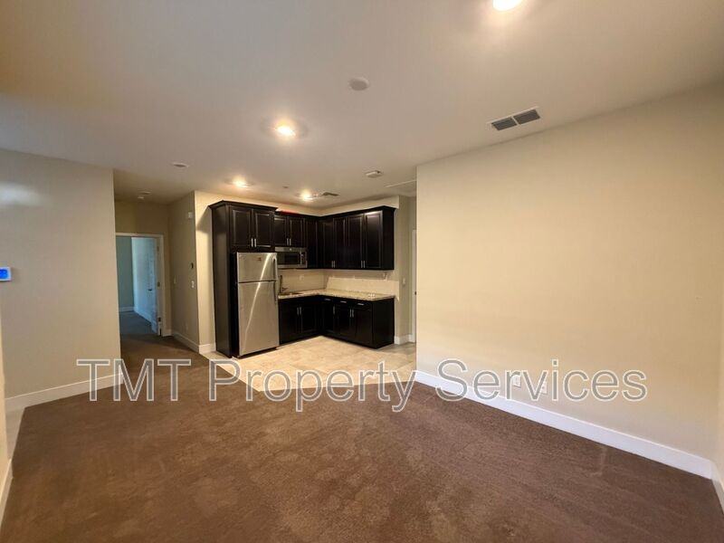 9554 Sauterne Way - Photo 5 of 23