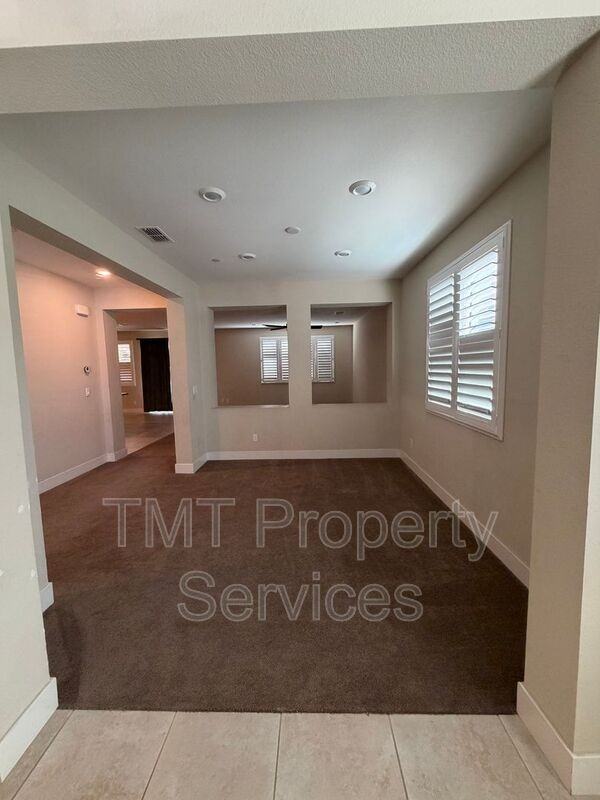 9554 Sauterne Way - Photo 7 of 23
