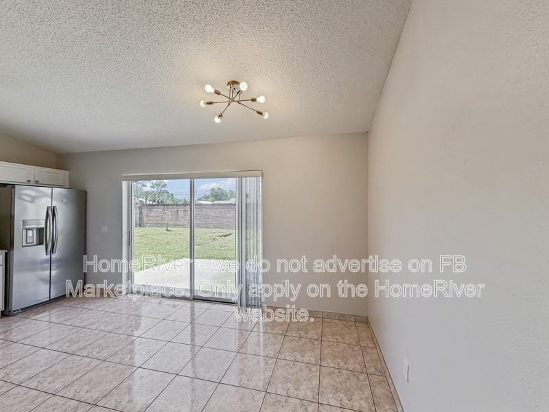 4240 Settlers Ct - Photo 7 of 20