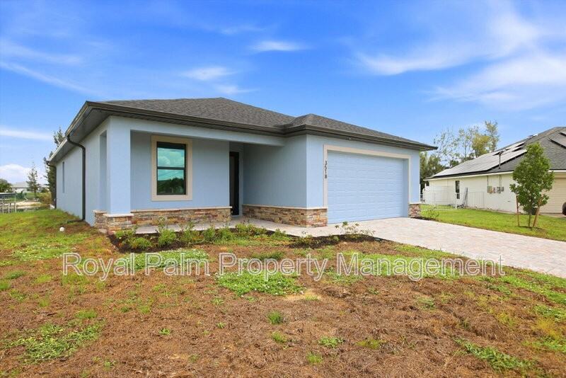 3518 Ne 21st Pl - Photo 3 of 34