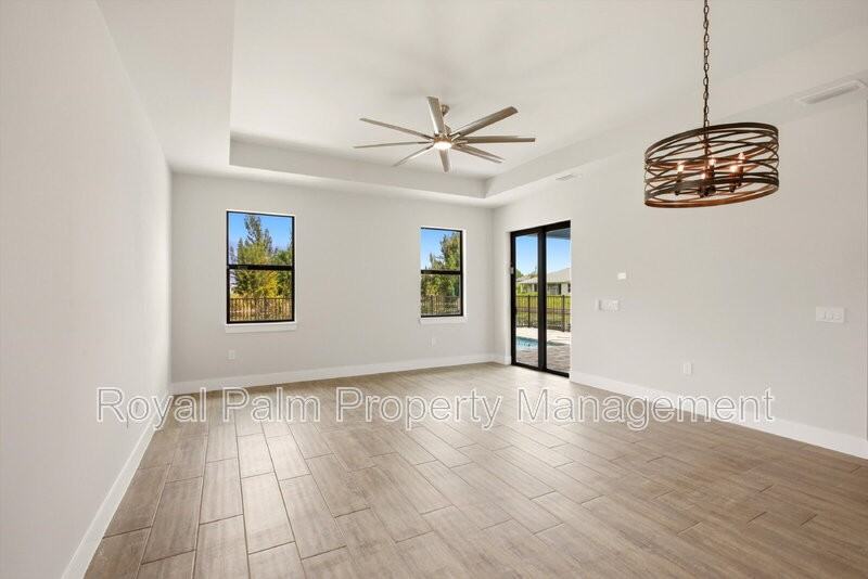 3518 Ne 21st Pl - Photo 5 of 34