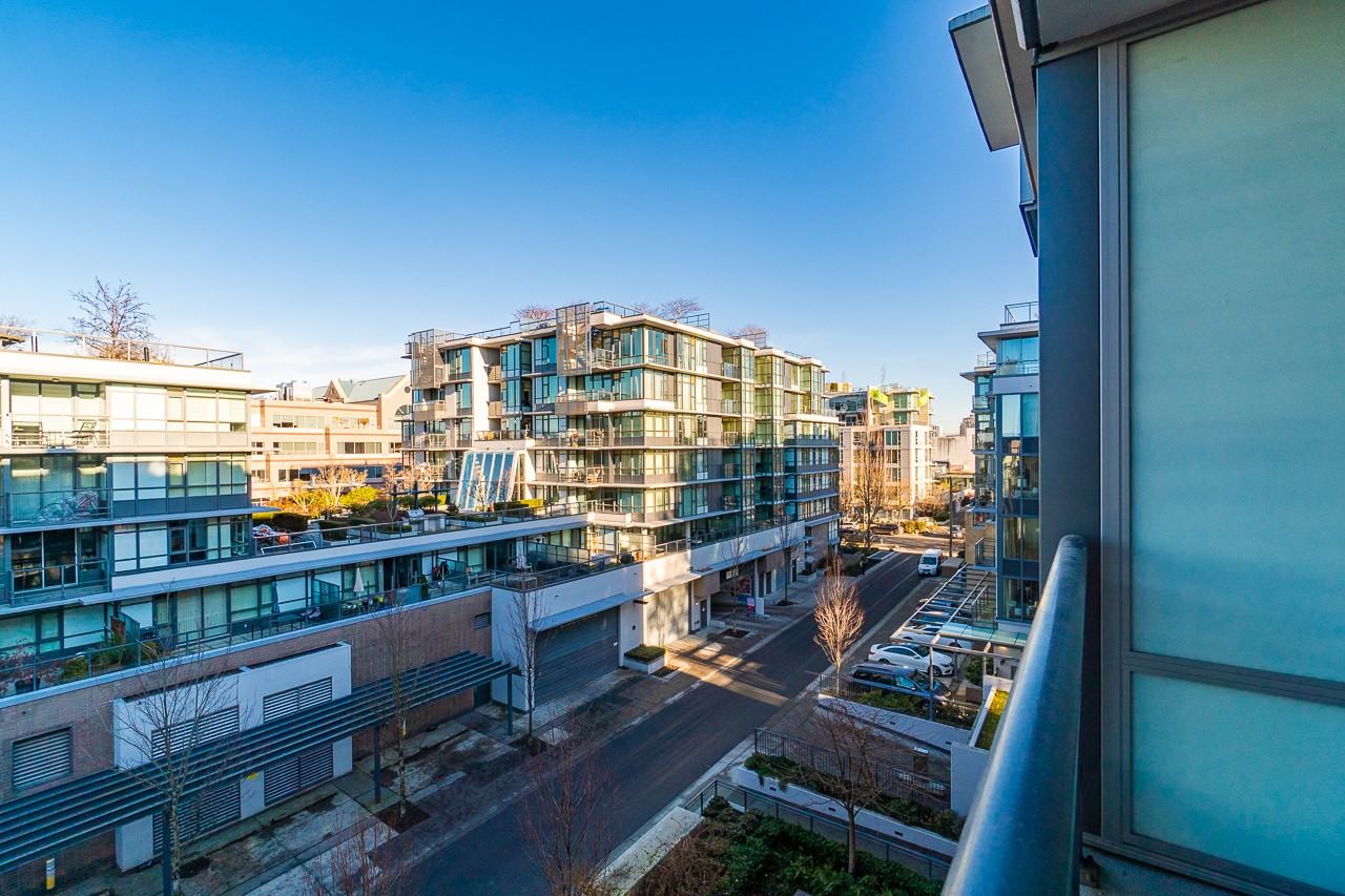 2033 West 10th Avenue - Photo 42
