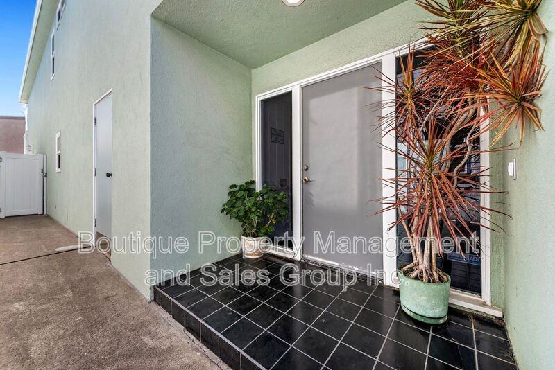Front - Photo 4 of 29