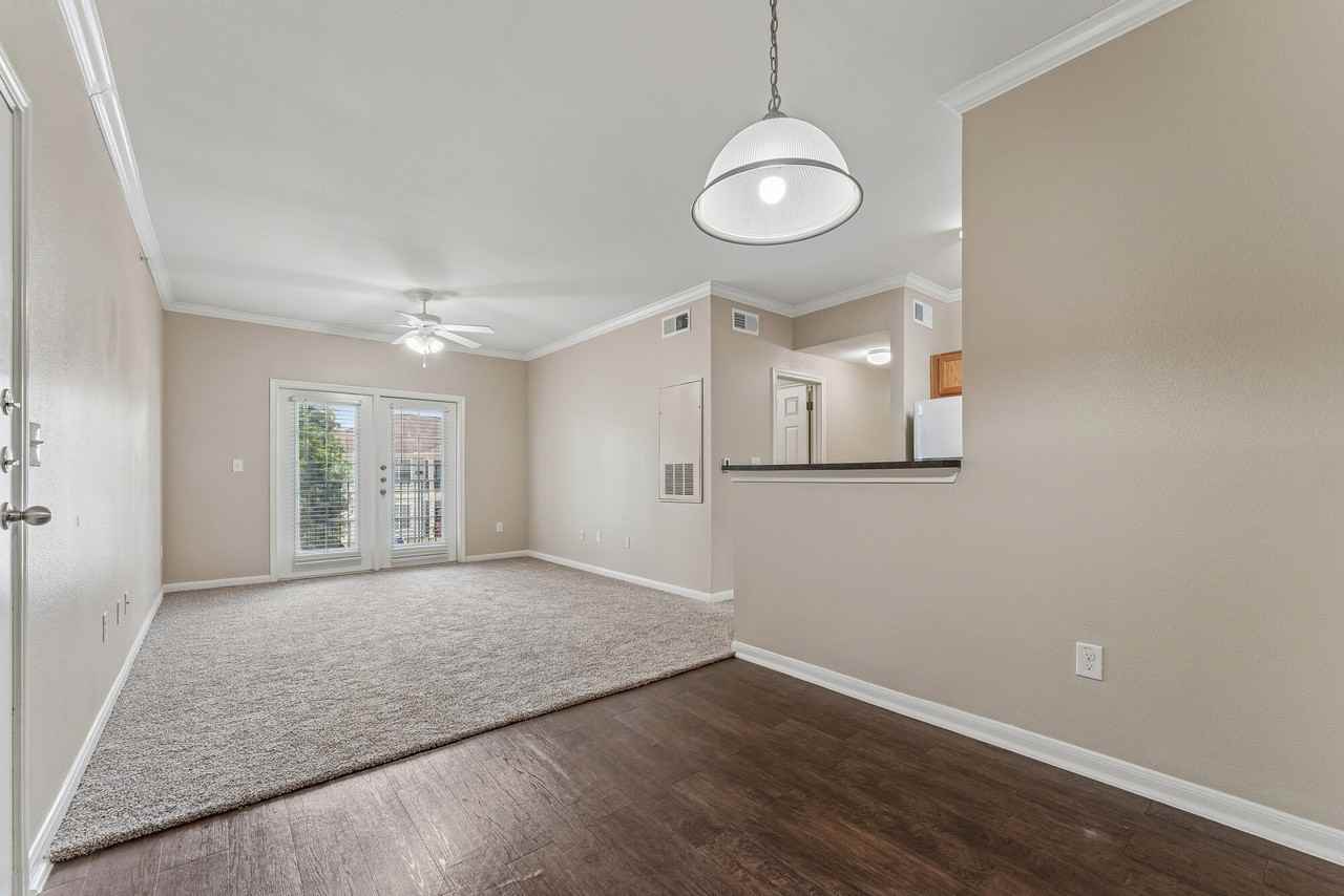 Point Royale Apartments - Photo 2 of 50