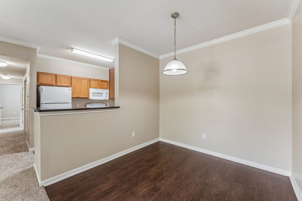 Point Royale Apartments - Photo 3 of 50