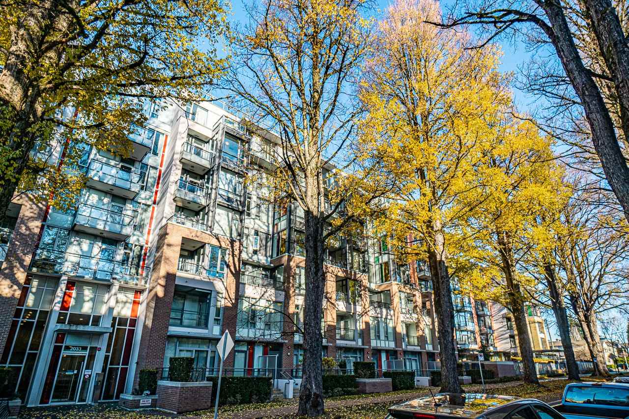 2033 West 10th Avenue - Photo 45