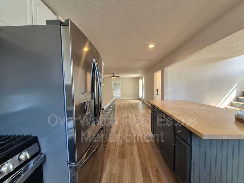 8331 E 6th Ave #A - Photo 4 of 17