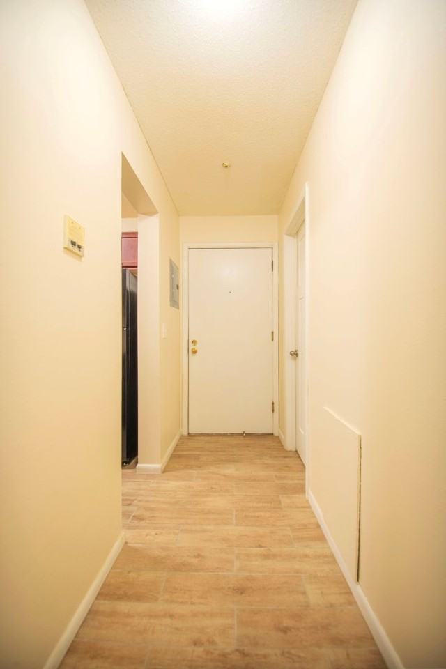 DMR Apartments - Photo 5 of 16