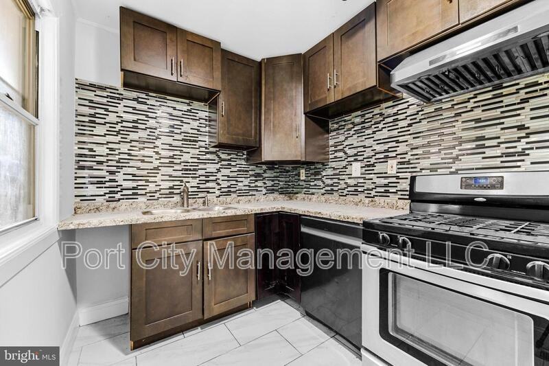 215 Cleveland Ave - Photo 5 of 18