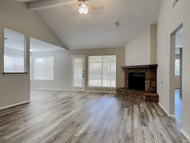 2509 Merrimac Dr - Photo 2 of 18