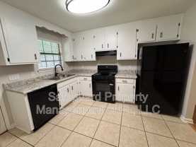 4179 Ravenwood Dr - Photo 1 of 1