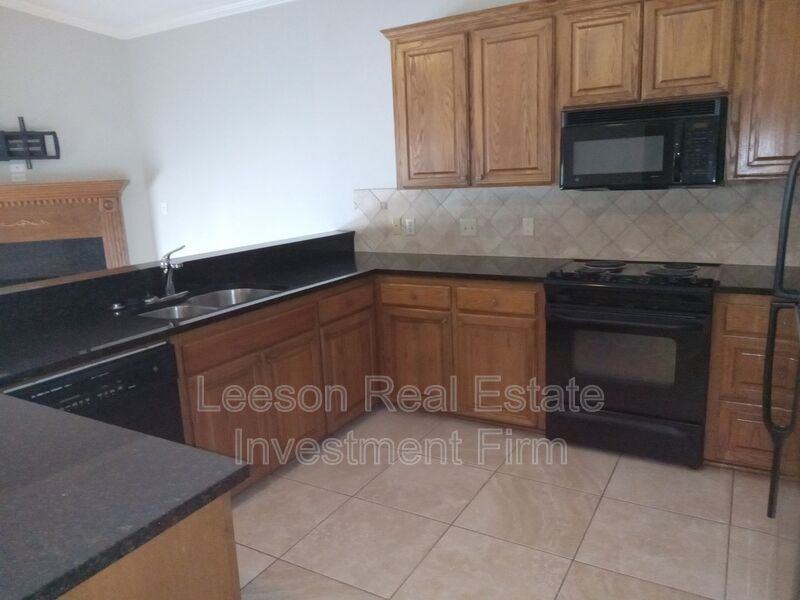5721 S Lakeshore Dr - Photo 6 of 24