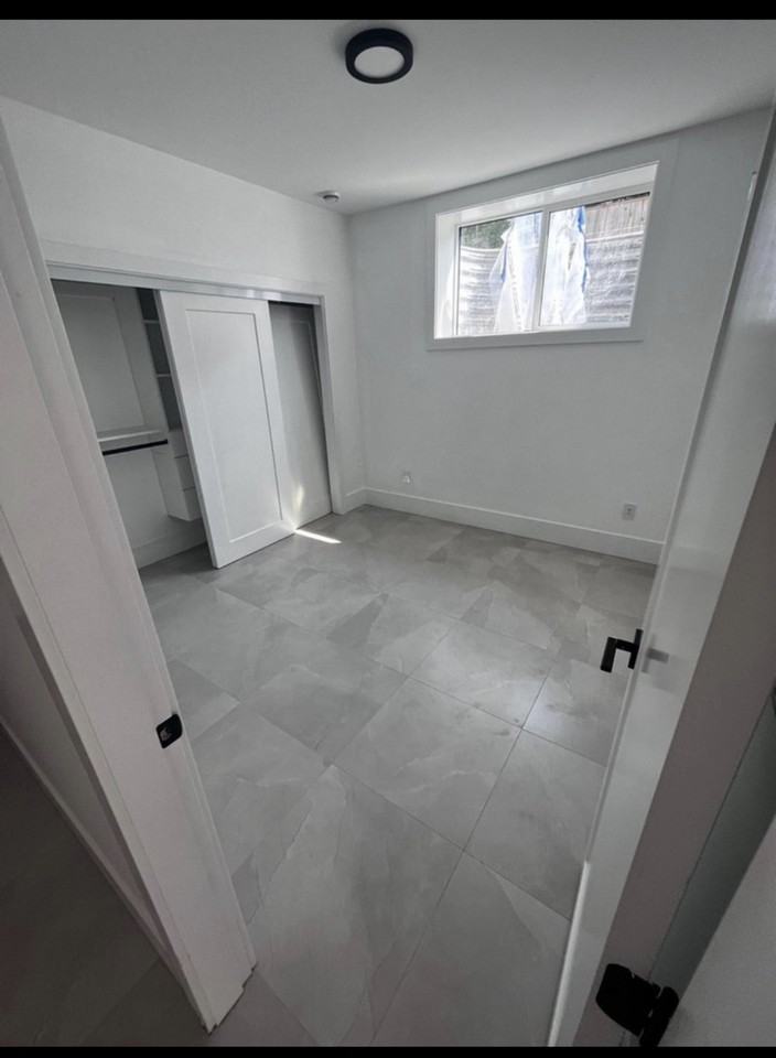 Colleen St - Photo 5 of 11