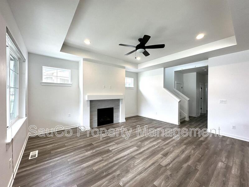 6442 Se Provence St - Photo 3 of 25