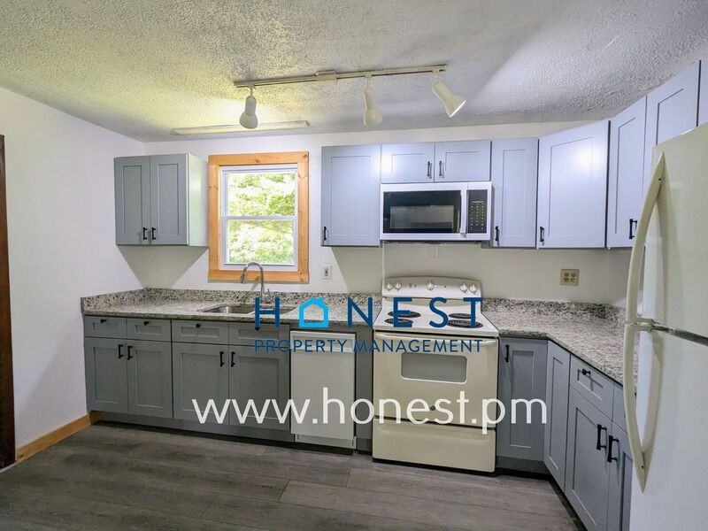 2496 N Belfast Ave #1 - Photo 5 of 46