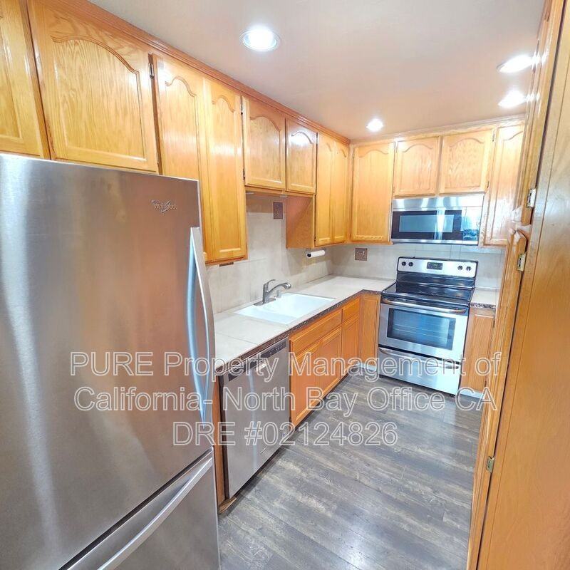 89 Francis Cir - Photo 3 of 13