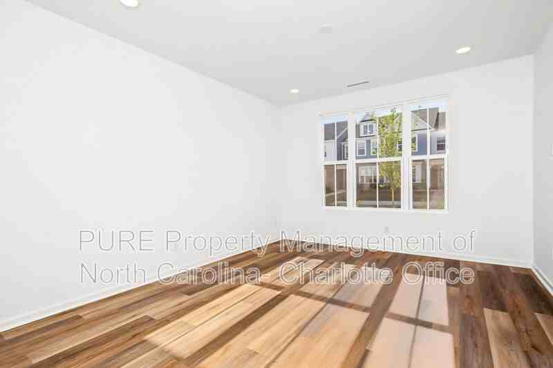 2420 Whitewing Ln - Photo 2 of 20