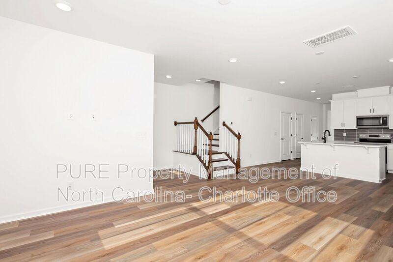 2420 Whitewing Ln - Photo 4 of 20