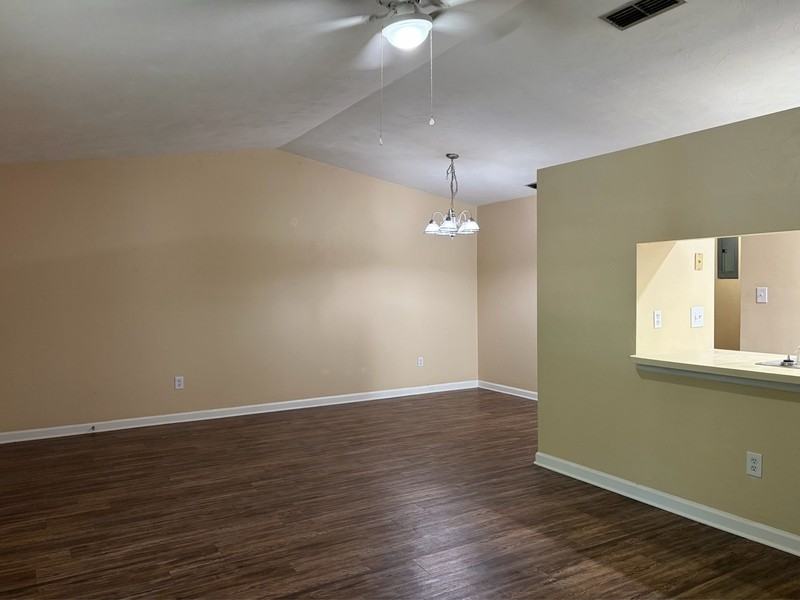 1502 Belmont Trce #1502 - Photo 2 of 11