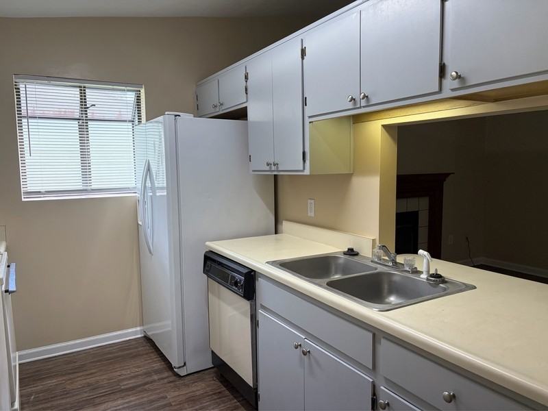 1502 Belmont Trce #1502 - Photo 4 of 11