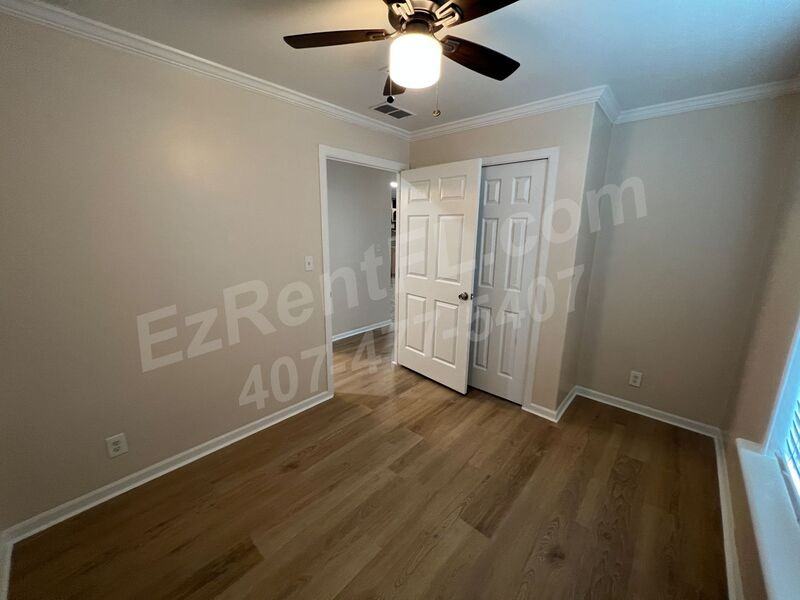 1113 22nd St - Photo 6 of 14