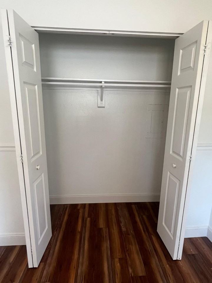 2227 Nottingham Rd - Photo 5 of 31