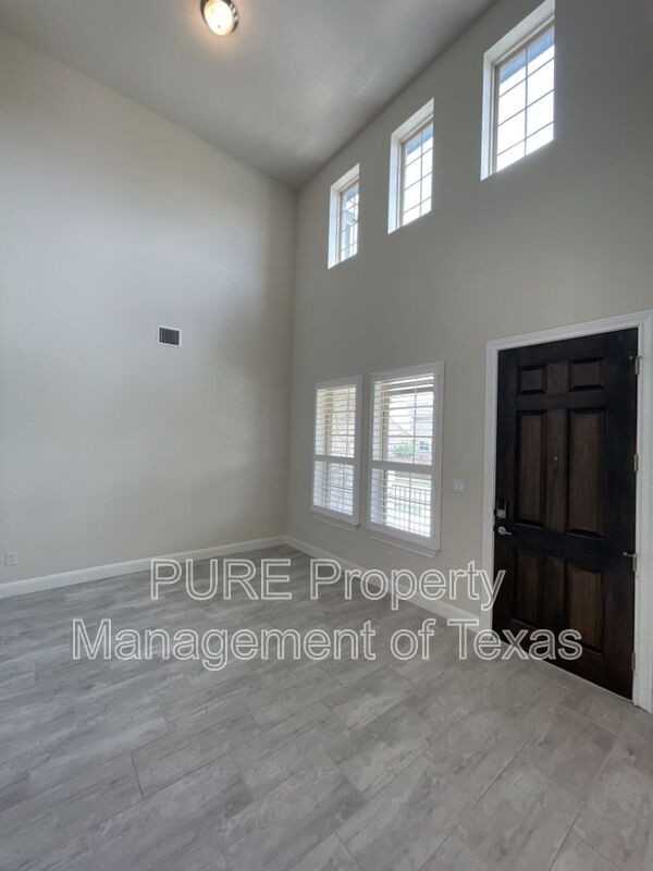 716 Expedition Way - Photo 4 of 50