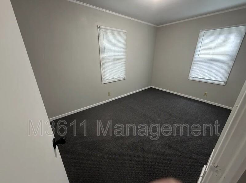 2745 S 37th St - Photo 2 of 5