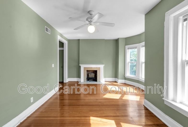 712 Ashland Ave #3 - Photo 3 of 17