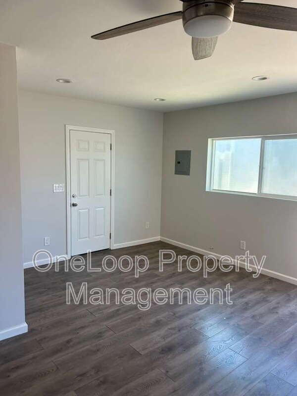 1223 Division St #3 - Photo 4 of 7
