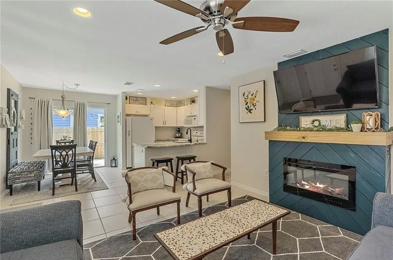 1316 Charlotte Ave - Photo 2 of 26