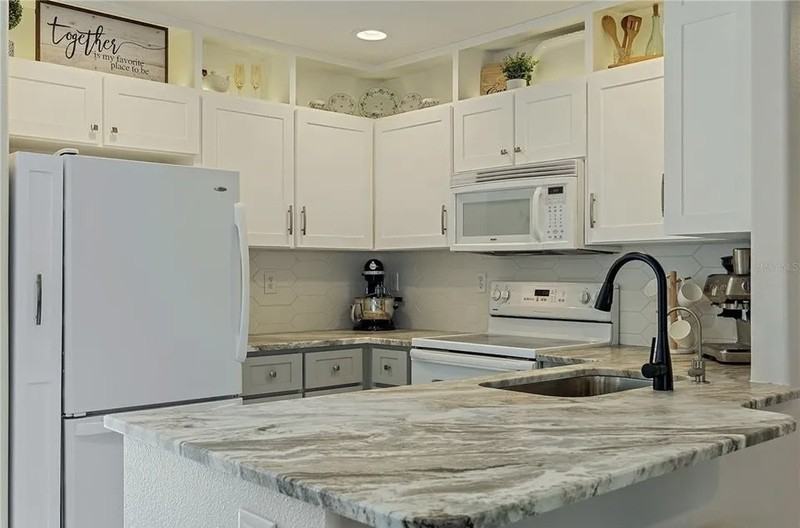 1316 Charlotte Ave - Photo 5 of 26