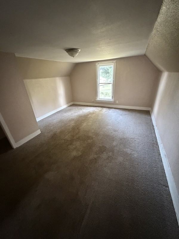 2916 Roosevelt St - Photo 6 of 10